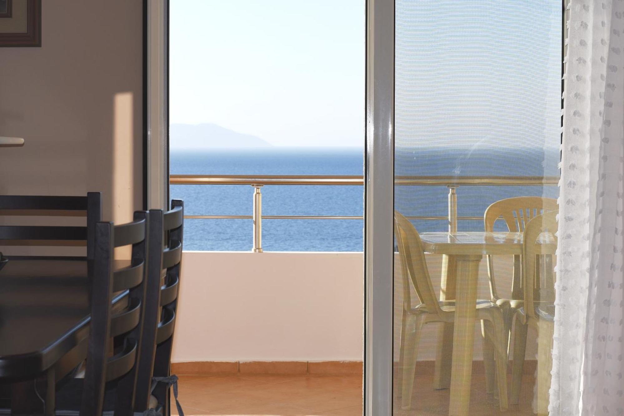 The Perfect Seaview Escape Wlora